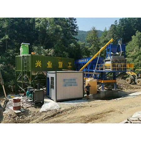 Universal HZS concrete batching plant with cement silos and inclined belt conveyor